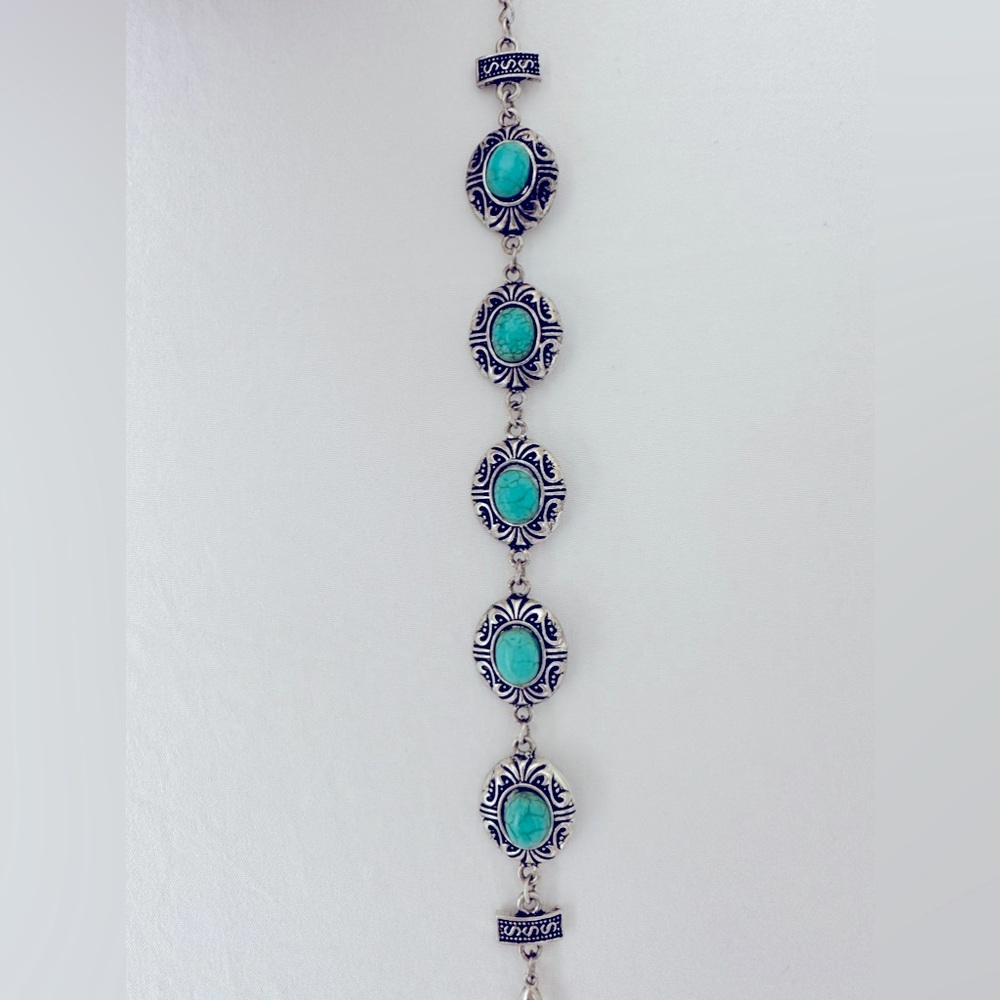 Antique turquoise and silver bracelet and necklace set